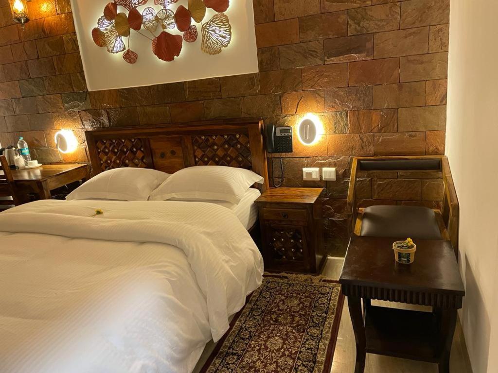 Yashmay Villa Club & Resort Gonda 外观 照片